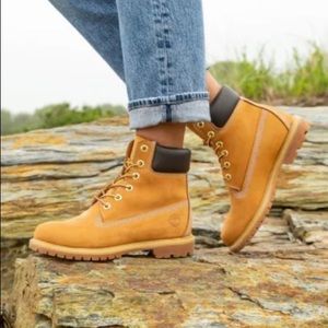 Classic women’s Timberland boots
